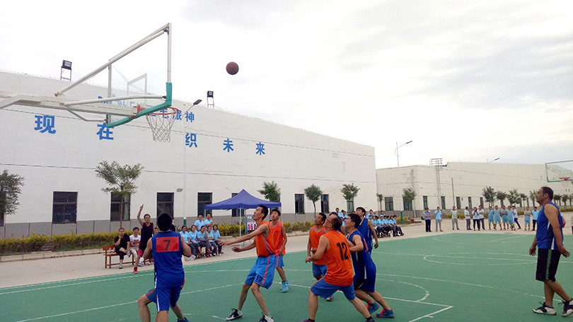 省国投集团与兰州三毛集团举行篮球友谊赛